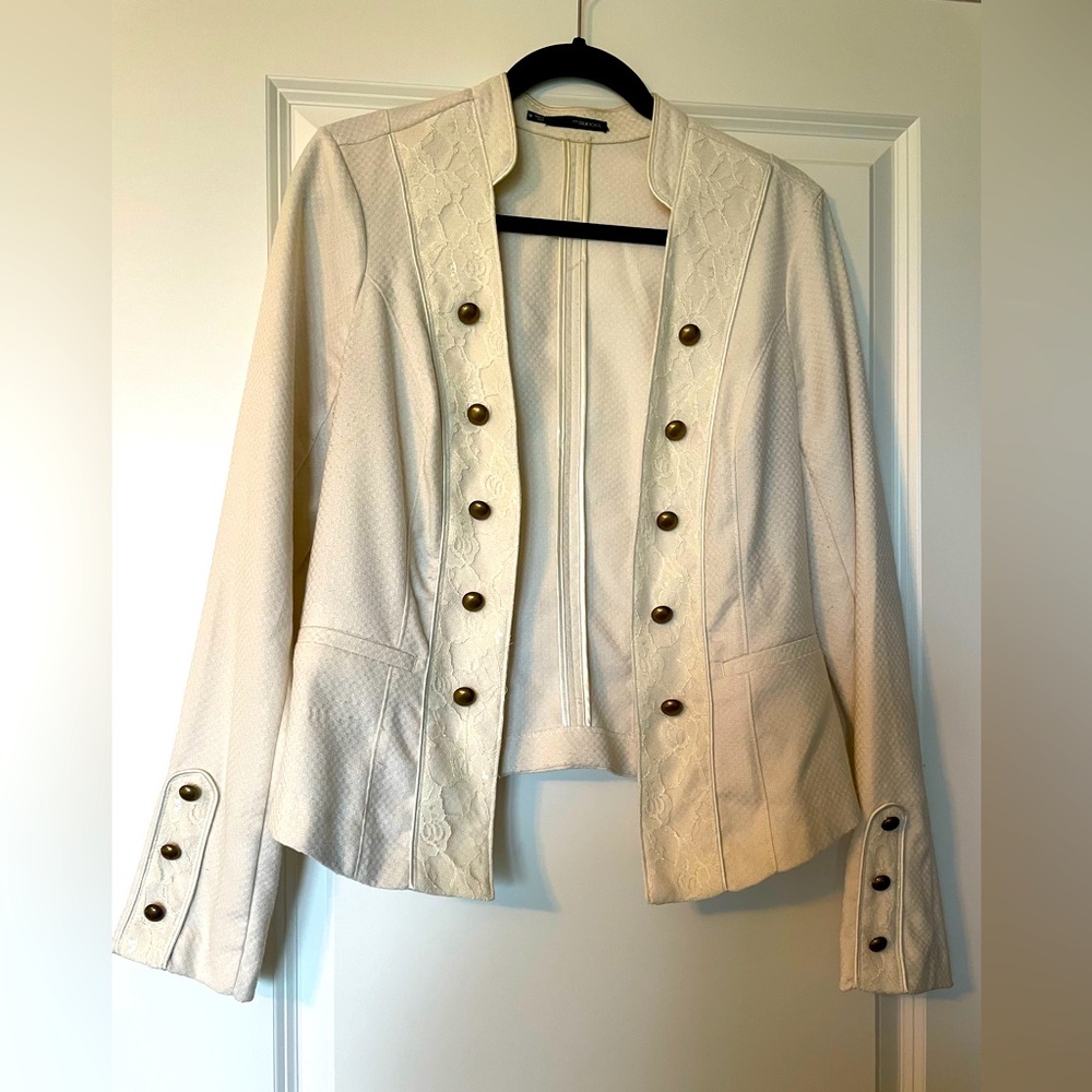 Ivory & Lace Detail Jacket/Blazer - Medium
